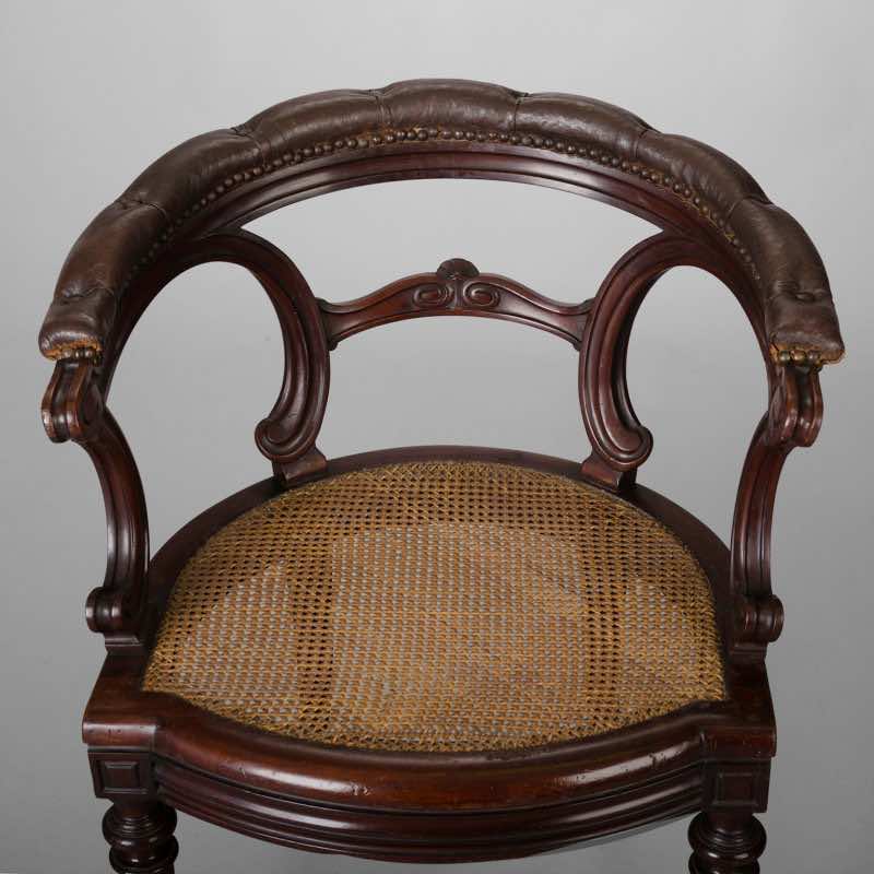 XIXth C. Mahogany Desk Armchair - Image 3