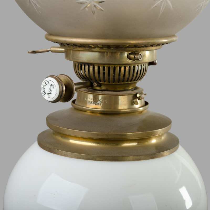 Large Tripod Petrol Table Lamp, End of the XIXth Centruy - Image 3