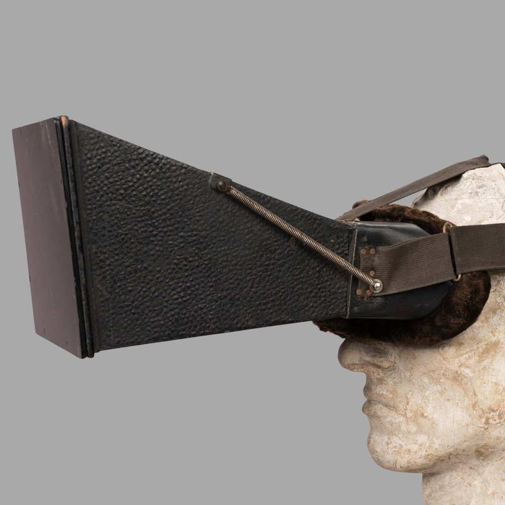 Early Binocular for Radioscopic Examination by Dessane, c. 1915