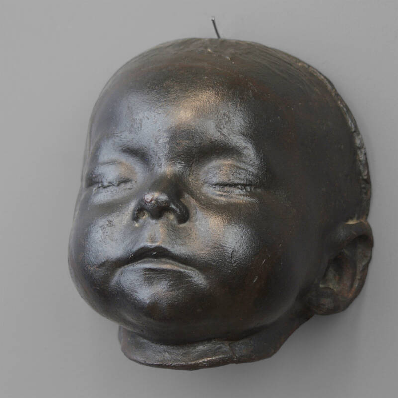 Cast Iron Child Death Mask - Image 4