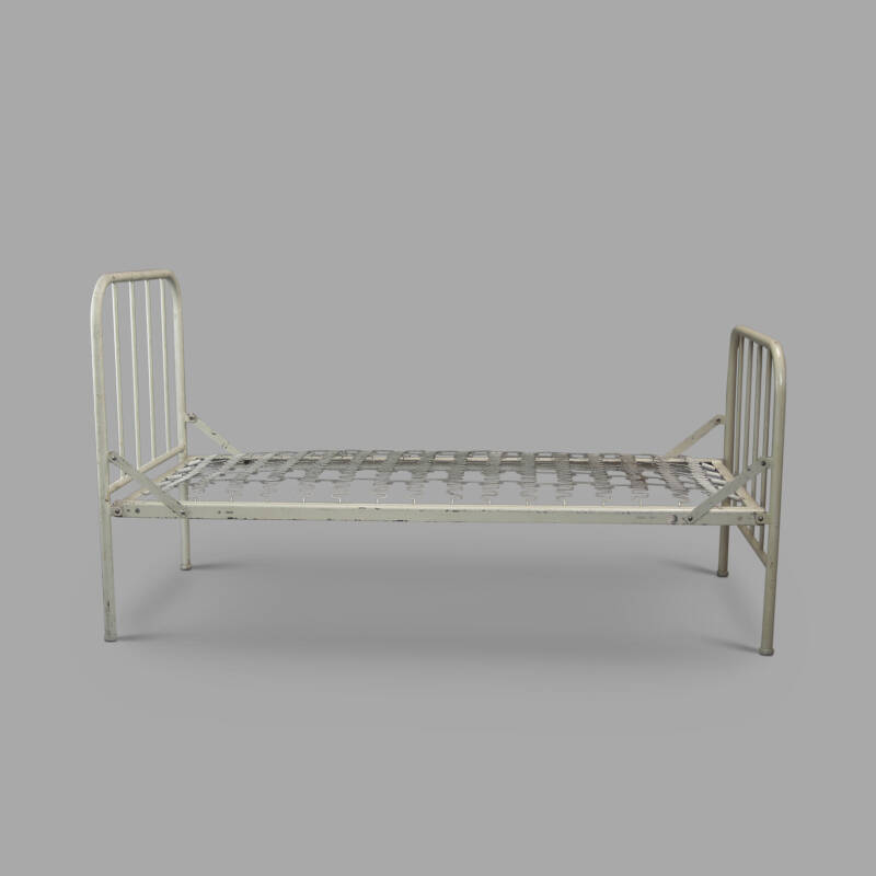 Hospital Beds - Image 5