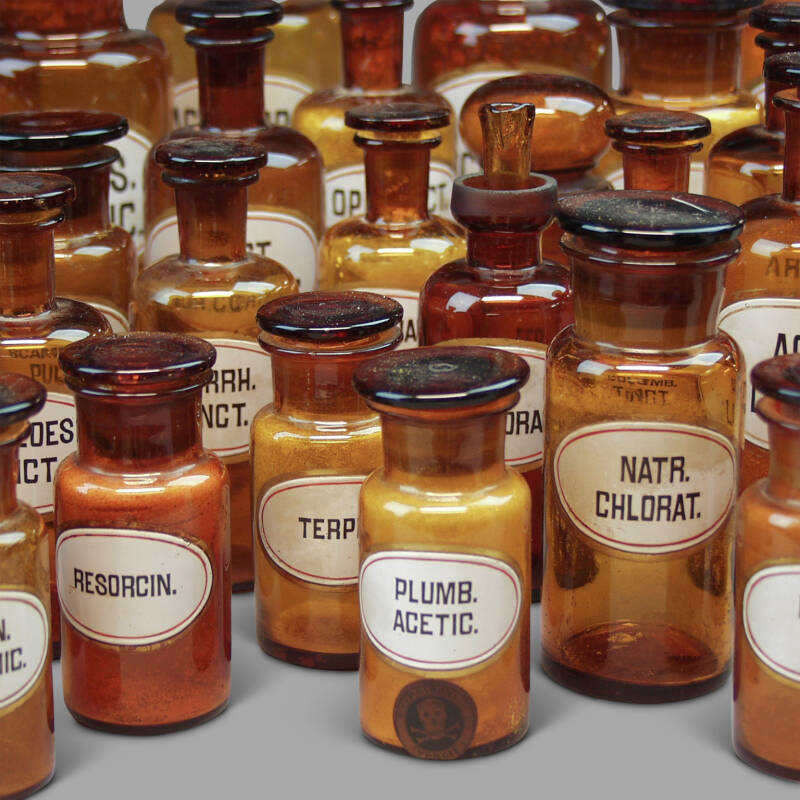 Screen-Printed Brown Glass Pharmacy Bottles - Image 4