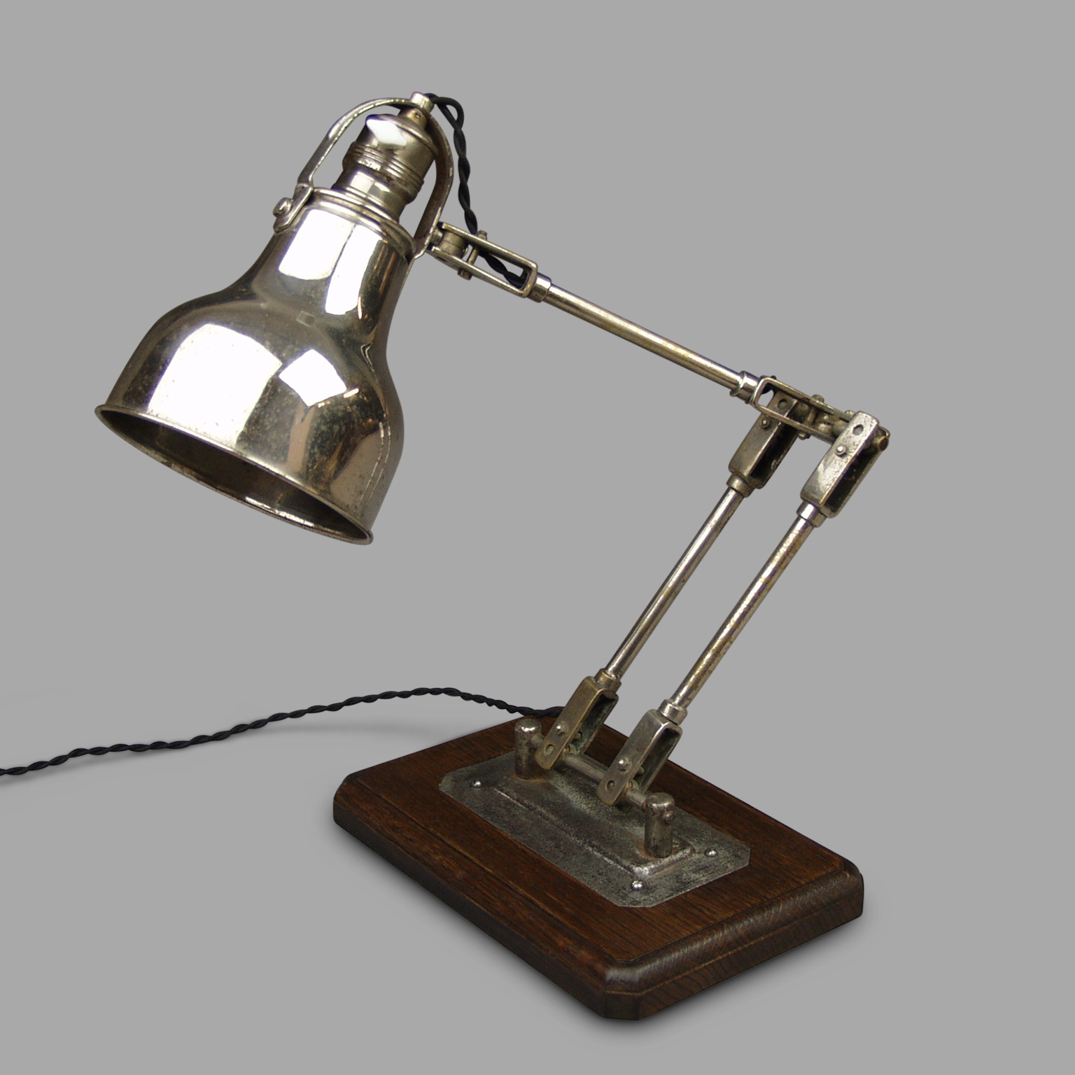 Lampe articulée en laiton nickelé et chrome, c.1930