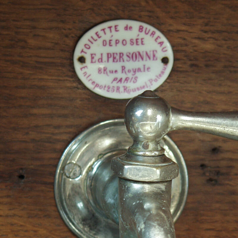 Foldable Wall-Mounted Mahogany Sink, Circa 1900 - Image 3