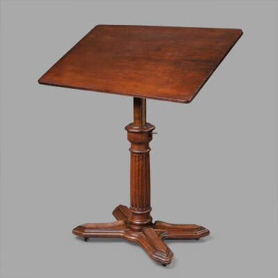 Mid XIXth C. Sick Table in Solid Mahogany