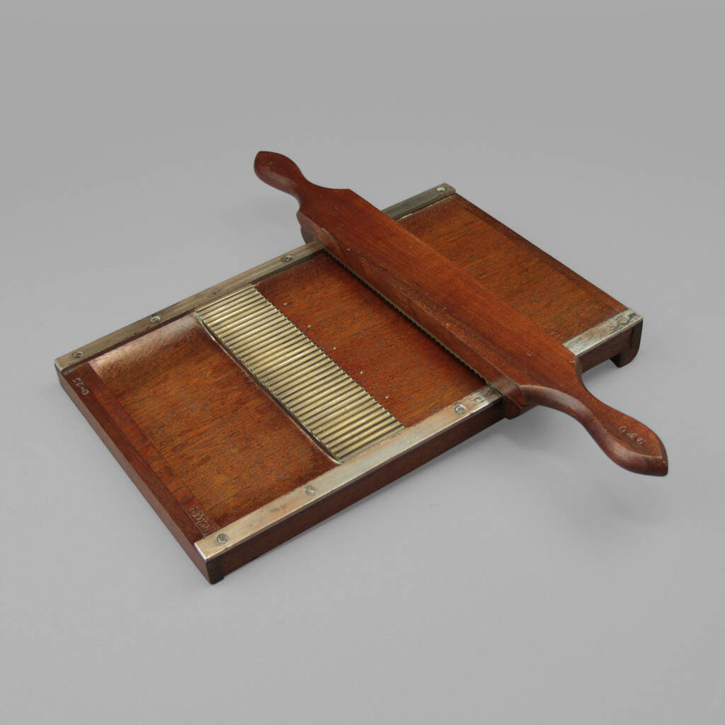 XIXth C. Mahogany and Brass Pill Making Machine